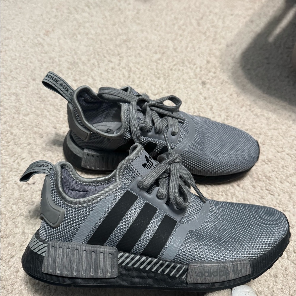 Adidas NMD R1 Sneaker